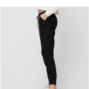 Aritzia Community Joggers